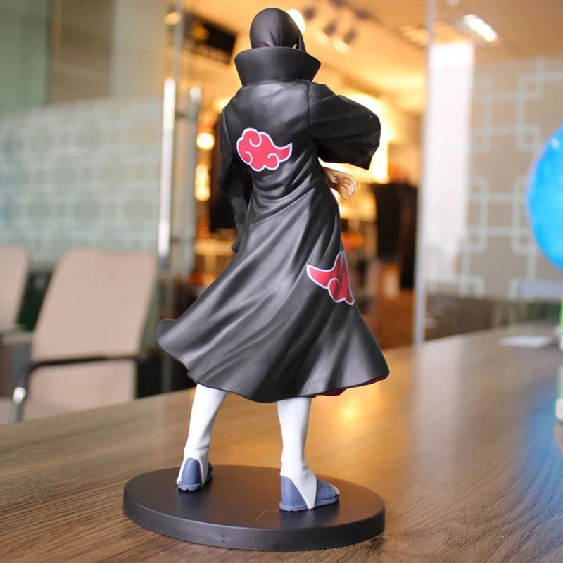 Figures Uchiha Itachi