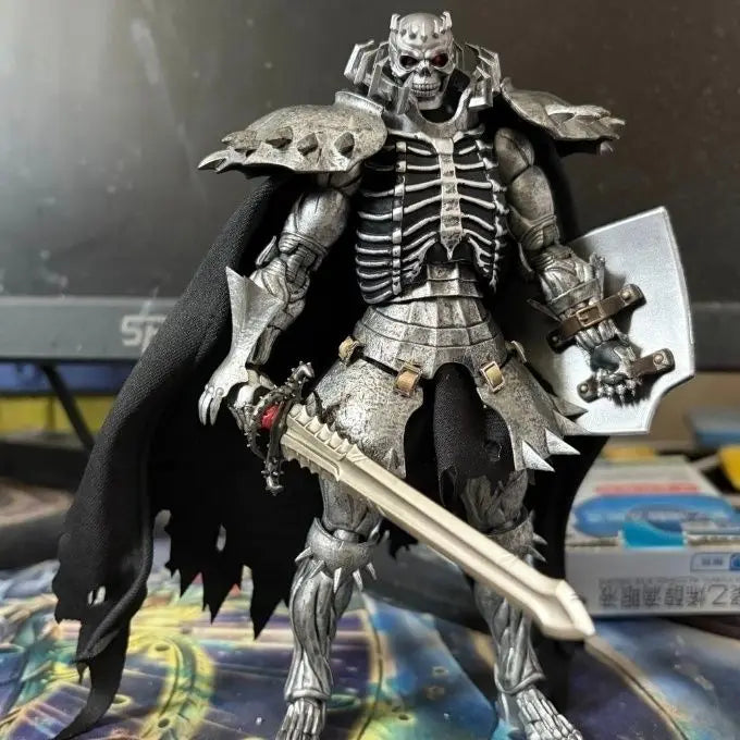 Berserk Figures Skull Knight